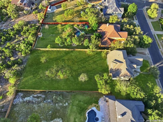 411 Pueblo Pintado, Helotes, TX 78023