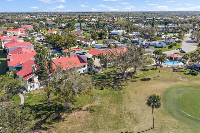 758 VILLAGE CIRCLE 207, Venice, FL 34292