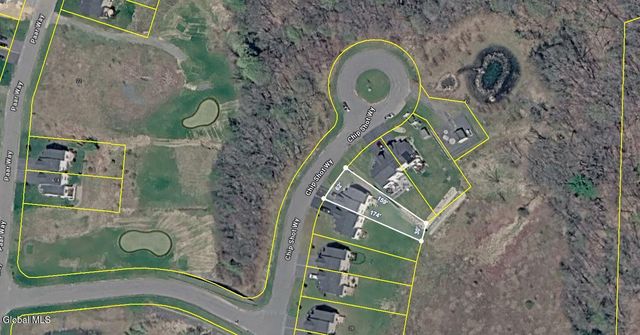 36 Chip Shot Way, Halfmoon, NY 12118