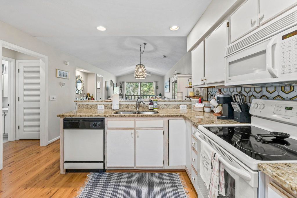 23 Pinehurst Ln Unit 1J, Pawleys Island, SC 29585 — photo 3