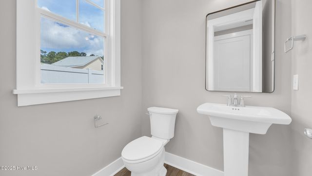 1529 Coastal Cove Lane, Calabash, NC 28467