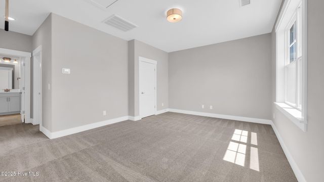 1529 Coastal Cove Lane, Calabash, NC 28467