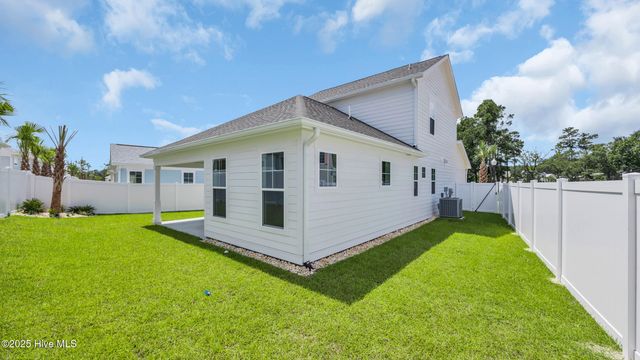 1529 Coastal Cove Lane, Calabash, NC 28467