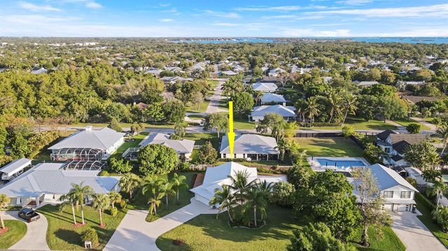 5273 SE Tall Pines Way, Stuart, FL 34997