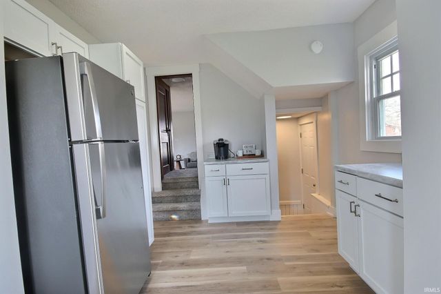 129 N Seminole Circle, Fort Wayne, IN 46807