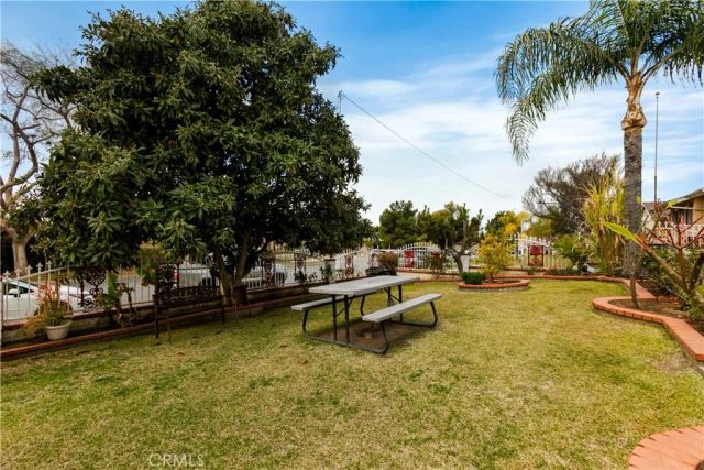 1140 Indian Summer Avenue, La Puente, CA 91744