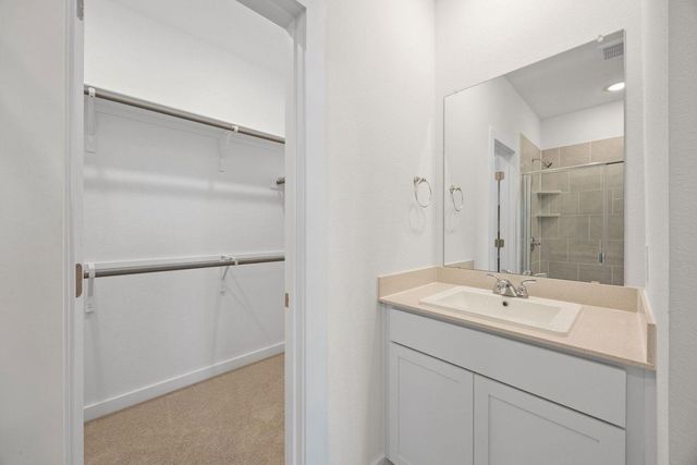 109 Mandeville DR, Hutto, TX 78621