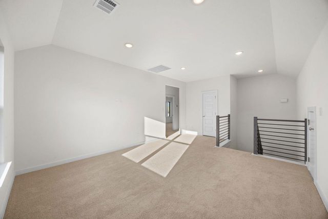 109 Mandeville DR, Hutto, TX 78621