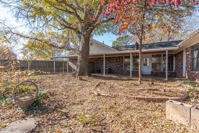 205 K Street, Barling, AR 72923
