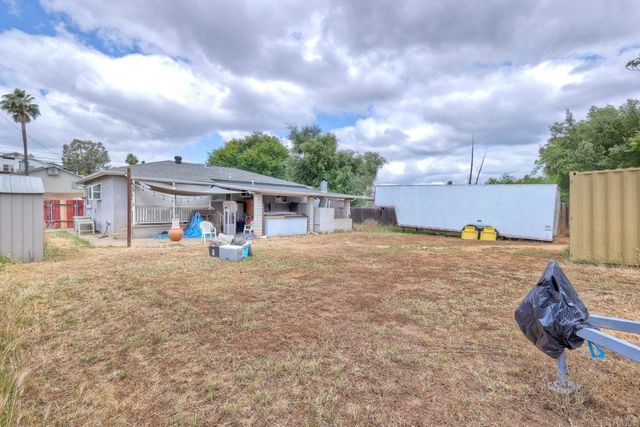 9747 Lakeview Rd., Lakeside, CA 92040