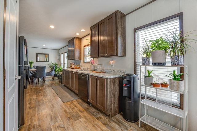 17338 Fm 1097 40, Montgomery, TX 77356