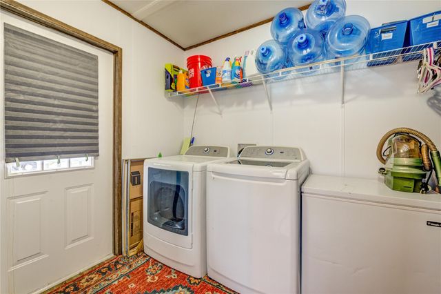 17338 Fm 1097 40, Montgomery, TX 77356