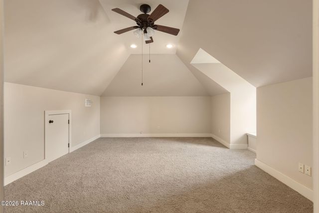 105 Shinnecock Hills Drive, Broussard, LA 70518