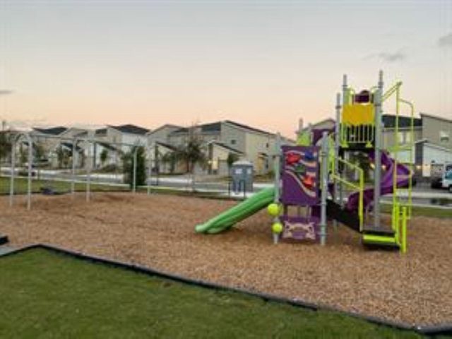 680 PEBBLE BEACH DRIVE, Davenport, FL 33896