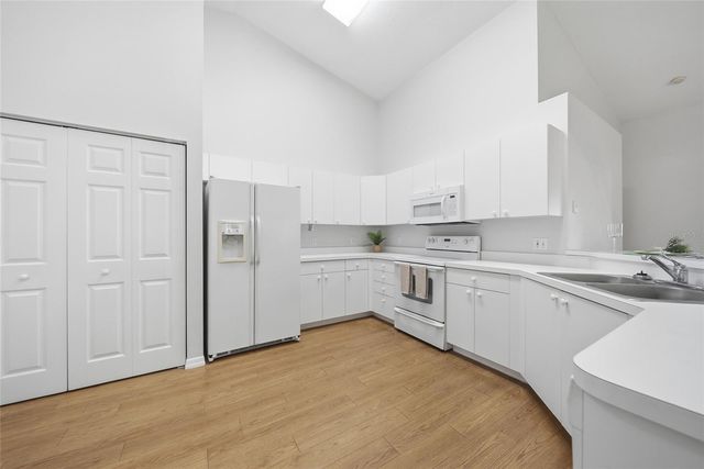 3007 LIVE OAK LANE 34, Palmetto, FL 34221