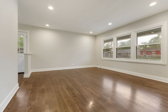 15303 Birch Road, Markham, IL 60428