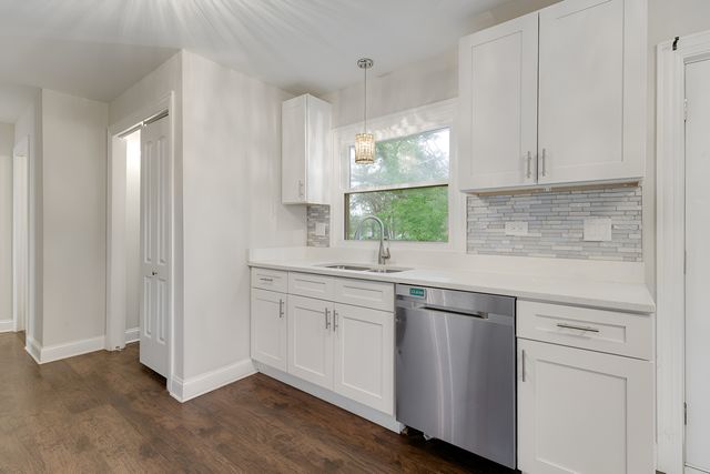 15303 Birch Road, Markham, IL 60428