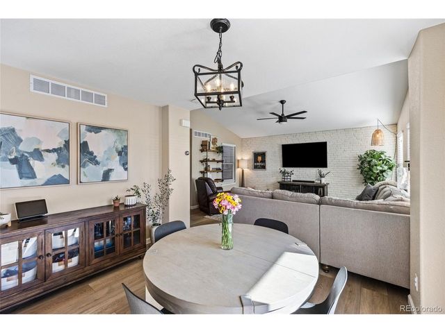 16358 E Phillips Ln, Englewood, CO 80112