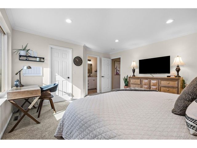 16358 E Phillips Ln, Englewood, CO 80112