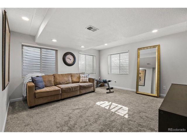 16358 E Phillips Ln, Englewood, CO 80112