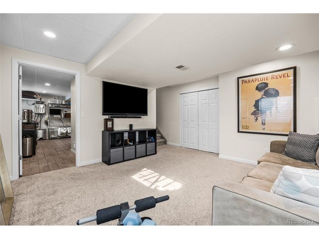 16358 E Phillips Ln, Englewood, CO 80112