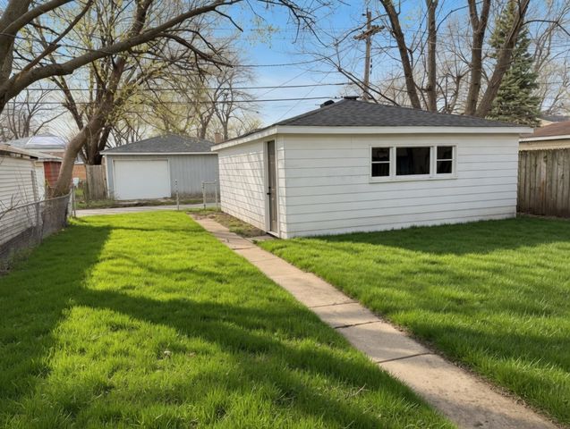 14214 Minerva Avenue, Dolton, IL 60419