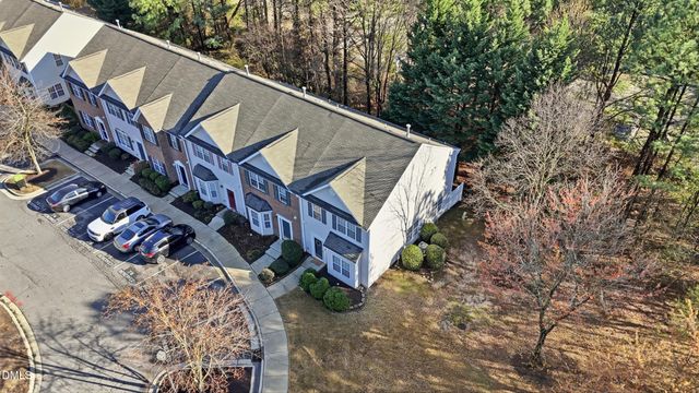 31 Edgebrook Circle, Durham, NC 27703