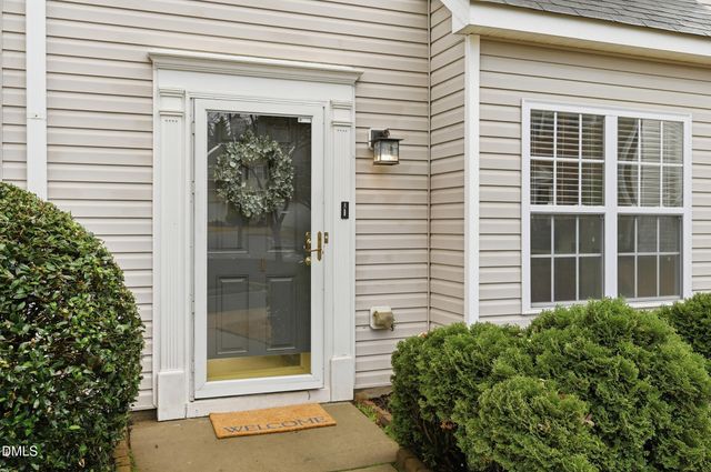 31 Edgebrook Circle, Durham, NC 27703