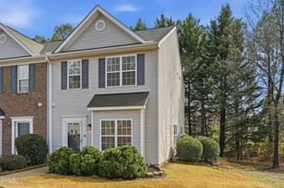 31 Edgebrook Circle, Durham, NC 27703