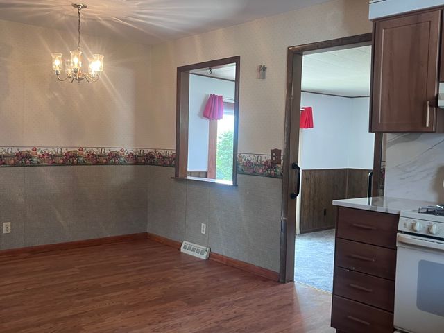 1221 Comet Drive, Aurora, IL 60505