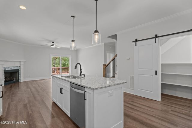 103 Bexley Court, West End, NC 27376