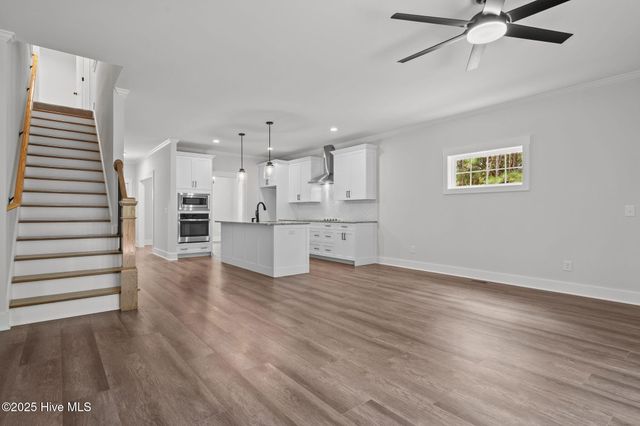 103 Bexley Court, West End, NC 27376