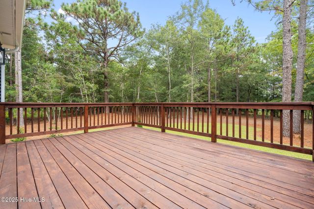 103 Bexley Court, West End, NC 27376