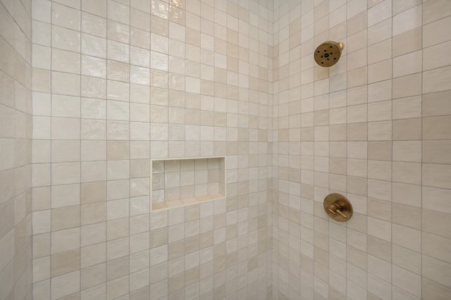 289 E Glen Avenue, Valparaiso, FL 32580