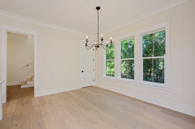 289 E Glen Avenue, Valparaiso, FL 32580