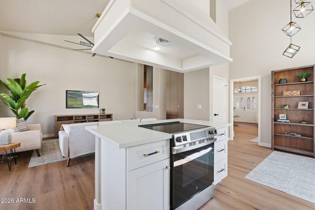 5322 W WETHERSFIELD Drive, Glendale, AZ 85304