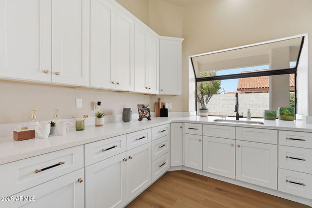 5322 W WETHERSFIELD Drive, Glendale, AZ 85304