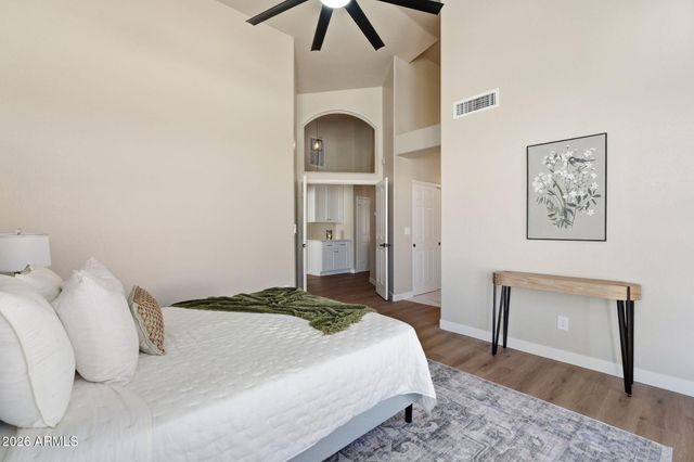 5322 W WETHERSFIELD Drive, Glendale, AZ 85304