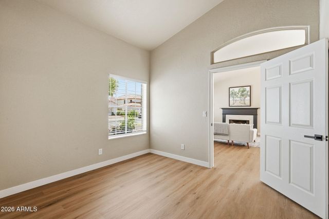 5322 W WETHERSFIELD Drive, Glendale, AZ 85304