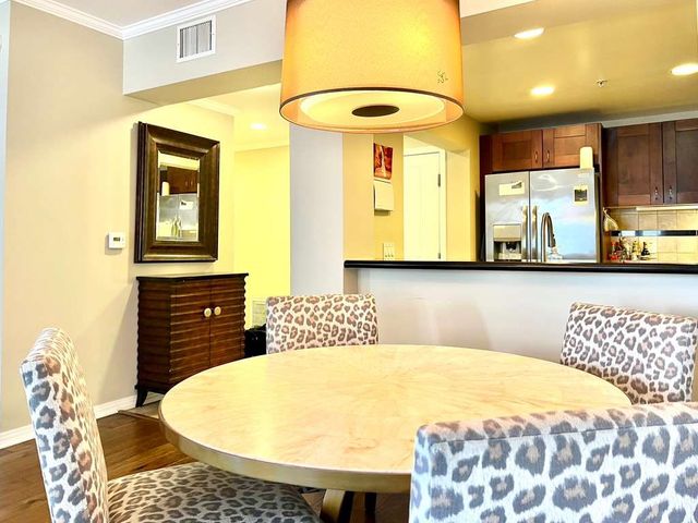 125 North Raymond Avenue N 404, Pasadena, CA 91103