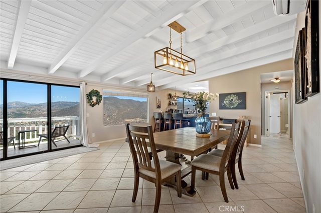 2160 Puerto Del Mundo, Fallbrook, CA 92028