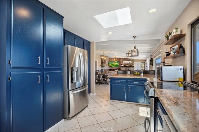 2160 Puerto Del Mundo, Fallbrook, CA 92028