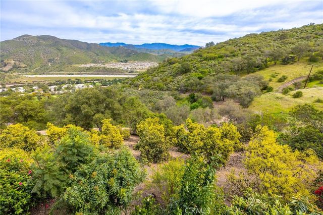 2160 Puerto Del Mundo, Fallbrook, CA 92028