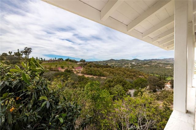 2160 Puerto Del Mundo, Fallbrook, CA 92028