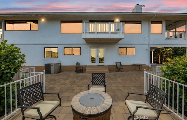 2160 Puerto Del Mundo, Fallbrook, CA 92028