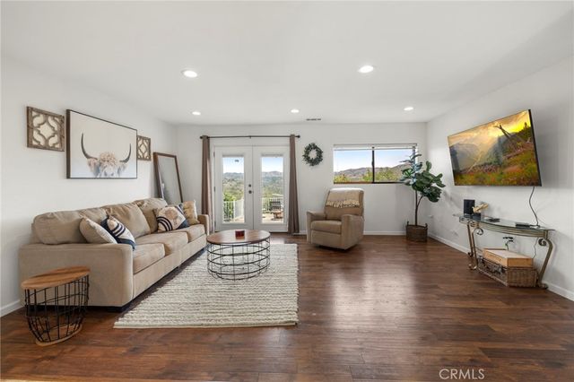 2160 Puerto Del Mundo, Fallbrook, CA 92028
