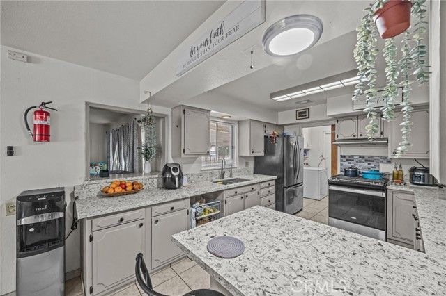 11857 Mount Vernon, Grand Terrace, CA 92313