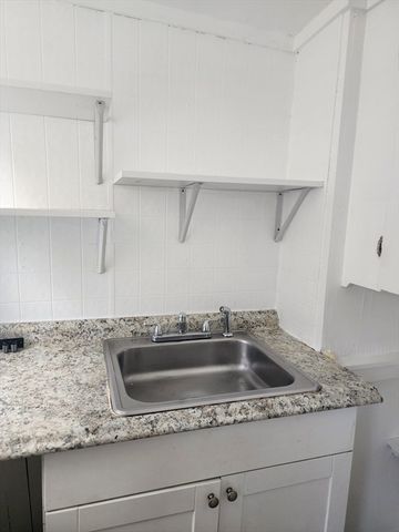 141 Franklin St 2, Lynn, MA 01902