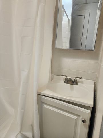 141 Franklin St 2, Lynn, MA 01902