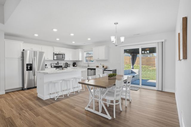5535 SWEETGUM CIR, Columbia, MO 65202